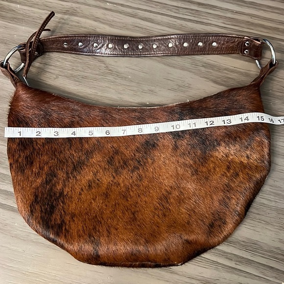 MAYA MOON OREGON DESIGN FUR & LEATHER CRESENT  HANDBAG - Picture 7 of 17